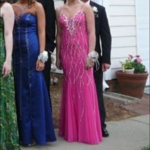 🎉 Sale | Pretty in Pink Prom Dress